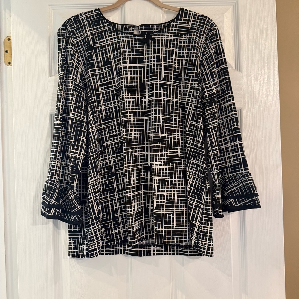 Karl Lagerfeld Black and White Trumpet Sleeve Knit Too
